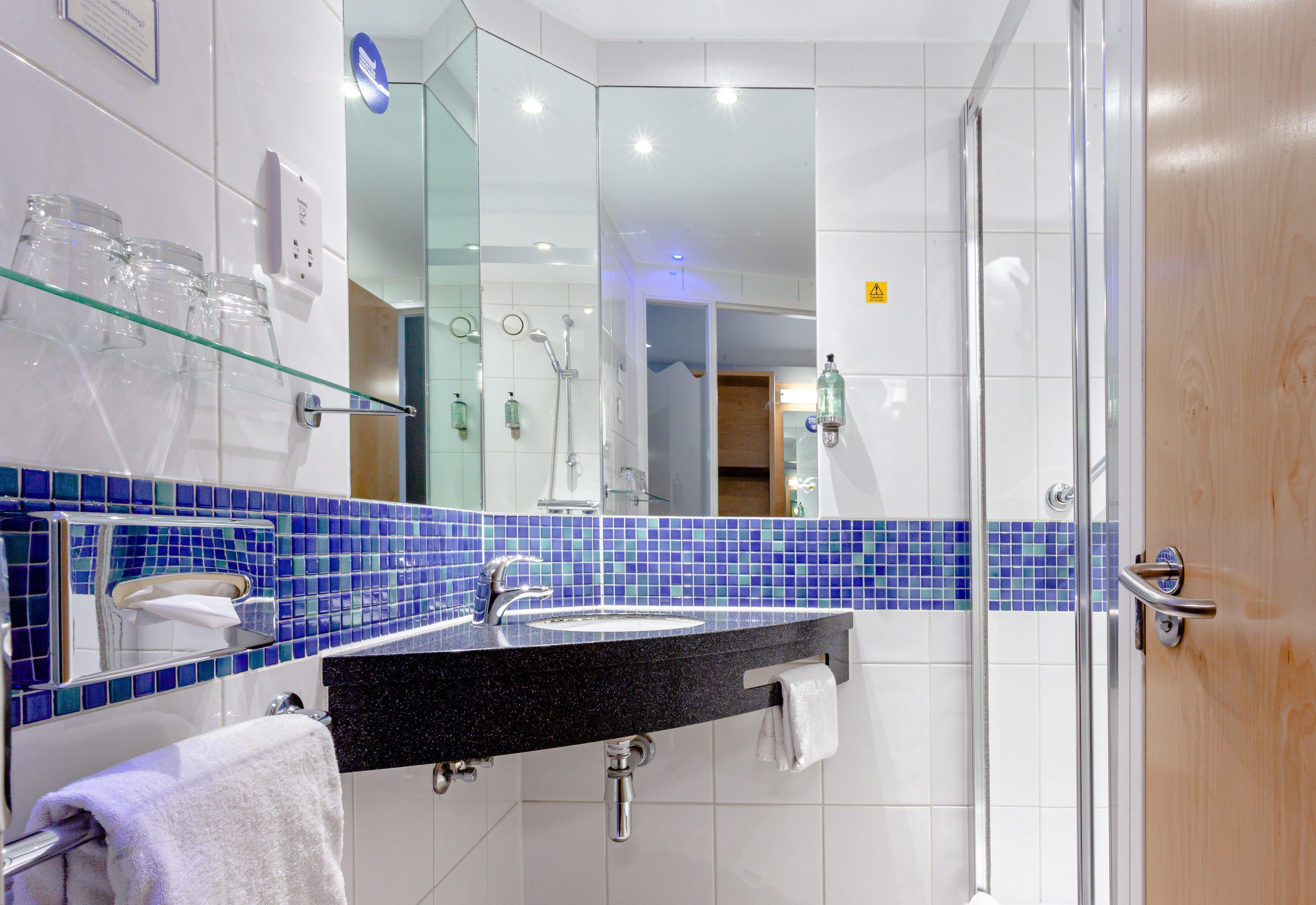 Holiday Inn Express Dunfermline By Ihg Εξωτερικό φωτογραφία