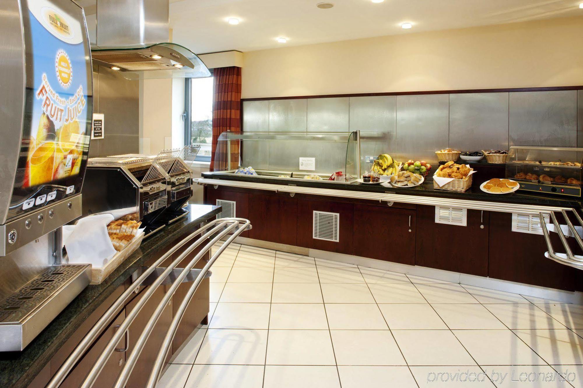 Holiday Inn Express Dunfermline By Ihg Εξωτερικό φωτογραφία