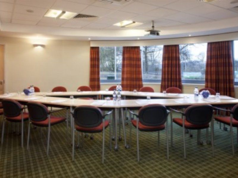 Holiday Inn Express Dunfermline By Ihg Εξωτερικό φωτογραφία